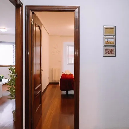 Apartment Diafano Y Acogedor En By Vigo