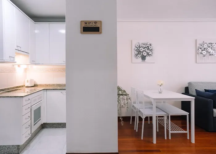 Diafano Y Acogedor En By * Vigo