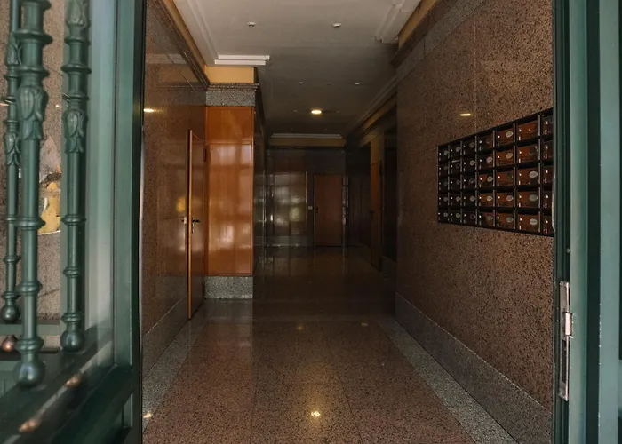 Diafano Y Acogedor En By * Vigo