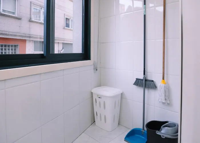 Diafano Y Acogedor En By Apartmán *